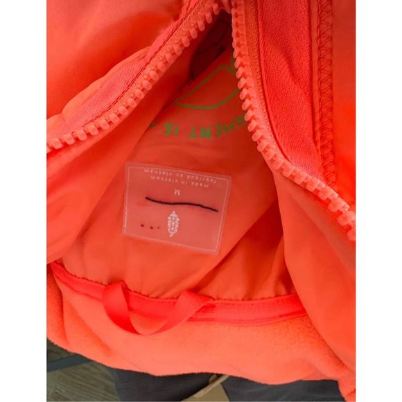 Free People Movement Riley Recycled Popover Packable Puffer Size Medium … - Picture 6 of 8